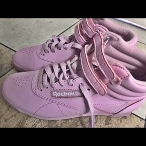 Purple / lilac Reebok vintage classic high tops
